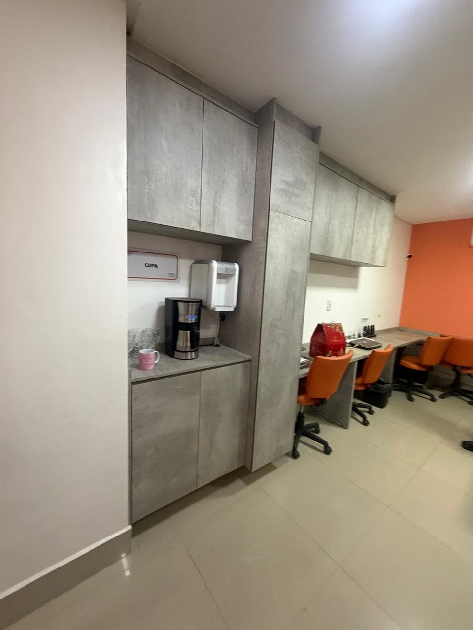 Sala comercial com 31m² para alugar no Park Lozandes, Torre Trade, em Goiânia-GO (Sala 506)