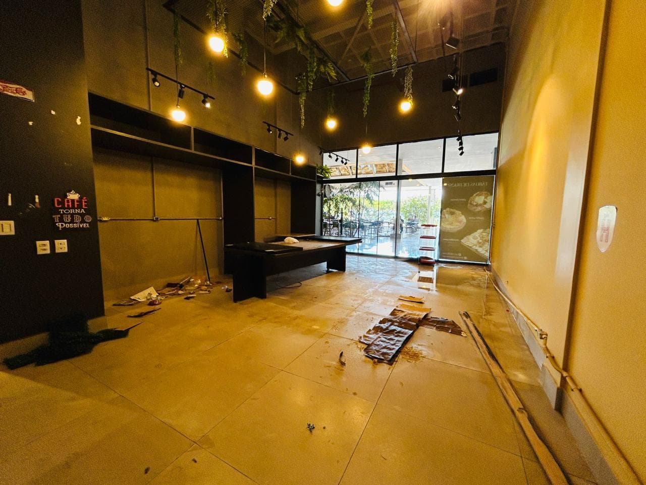Loja para alugar no Shopping Lozandes em Goiânia-GO (Loja 38)