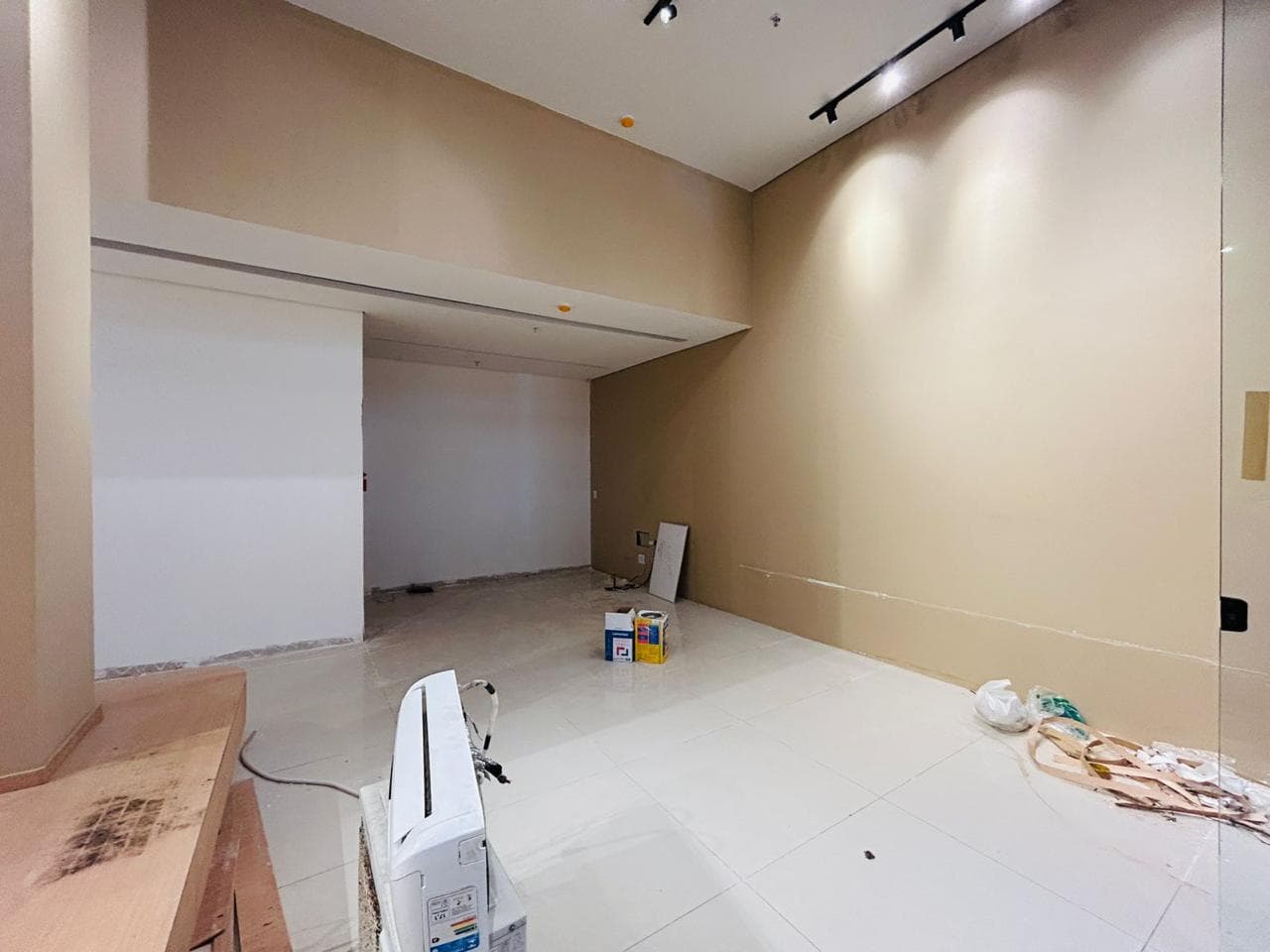 Loja para alugar no Shopping Lozandes em Goiânia-GO (Loja 14-15)