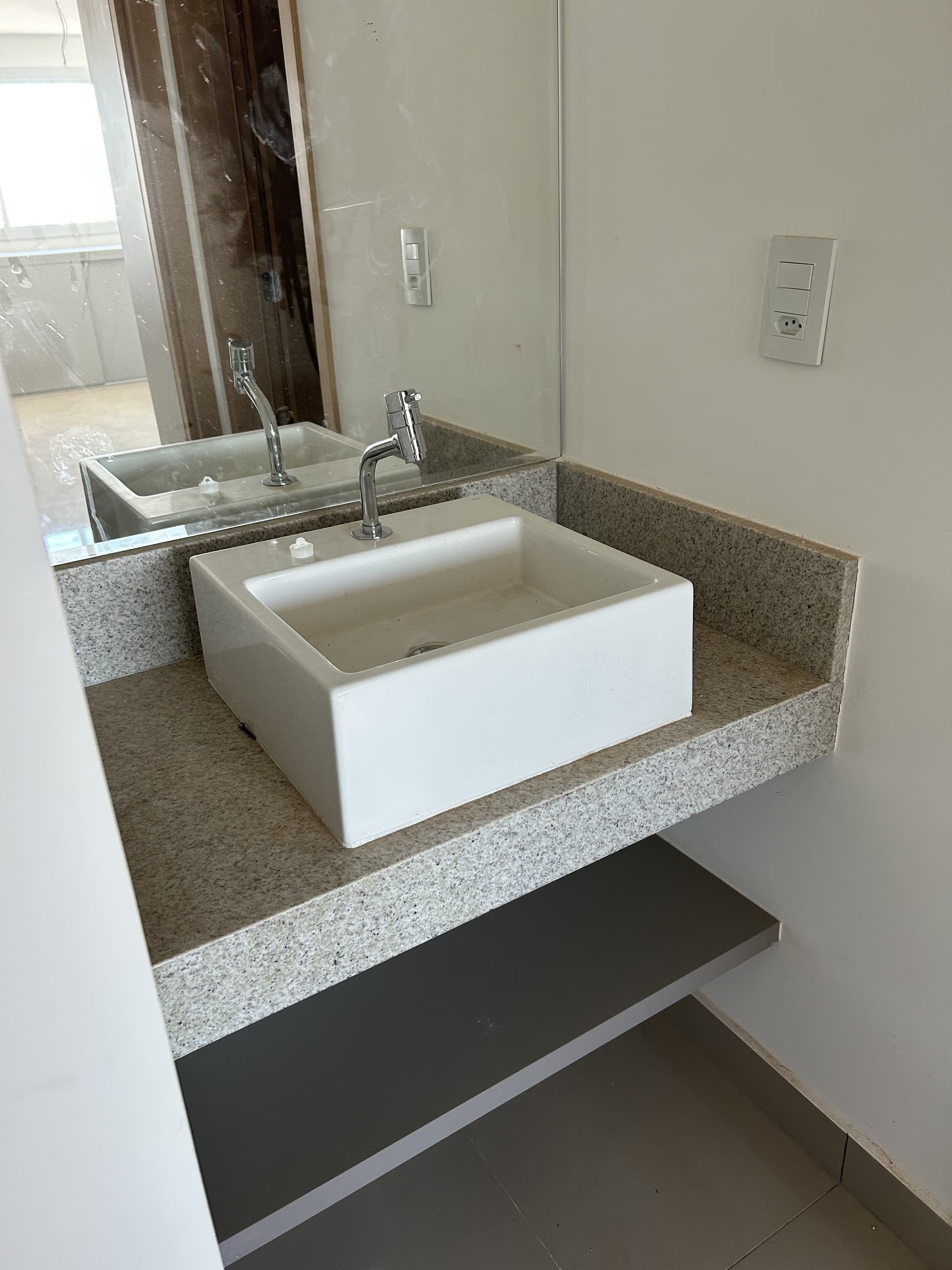 Flat a venda QS Life Home, Setor Marista Goiânia - GO (unidade 3202)